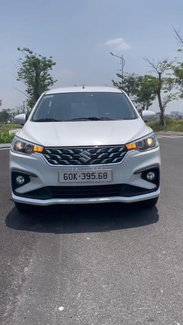 Suzuki Ertiga Hybrid 2022 32.000km Trắng. Mua bán Ô tô tại Thành phố Thủ Đức Tp Hồ Chí Minh được đăng bởi Cargo hình 1