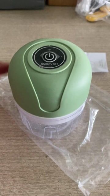 Máy xay tỏi ớt sạc USB. Mua bán Bếp, lò, đồ điện nhà bếp tại Thành phố Mỹ Tho Tiền Giang được đăng bởi phạm minh quyền hình 1