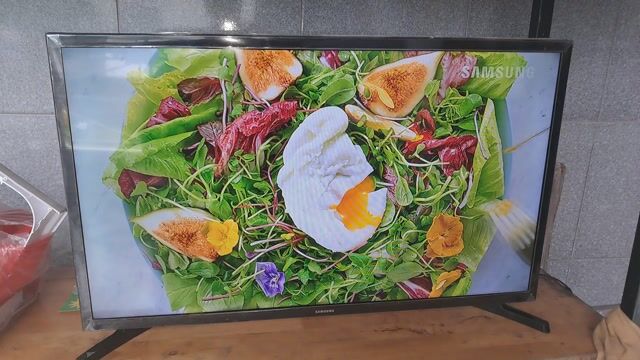 Tivi Samsung 32 inch Full HD Smart TV đã dùng. Mua bán Tivi, Âm thanh tại Thành phố Cam Ranh Khánh Hòa được đăng bởi Điện Tử Minh hình 1