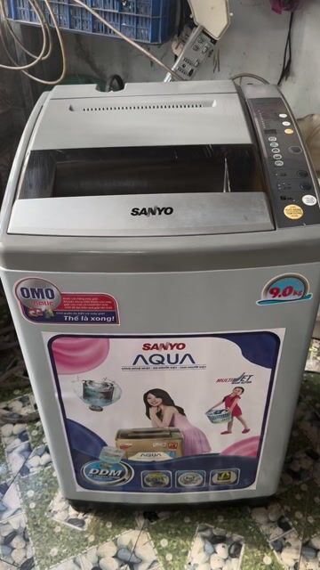 Máy giặt Sanyo Aqua 9.0kg Xám. Mua bán Máy giặt tại Quận Bình Thuỷ Cần Thơ được đăng bởi lê bích hình 1