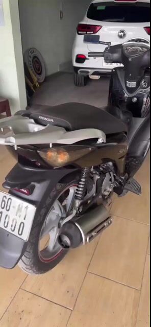 Honda SH Đen Tự động. Mua bán Xe máy tại Huyện Long Thành Đồng Nai được đăng bởi Xuân Thực hình 1