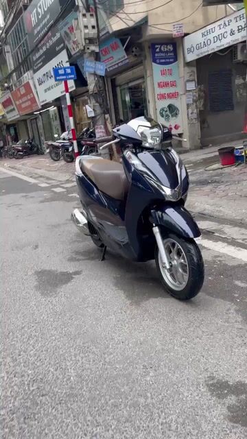 Honda Lead 2018 125 Xanh than 12.000km. Mua bán Xe máy tại Quận Đống Đa Hà Nội được đăng bởi Hà hình 1