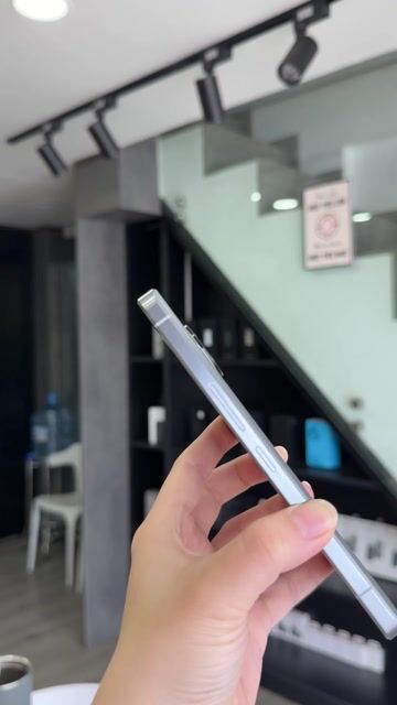 Sharp Aqous R7 256GB Bản Nhật. Mua bán Điện thoại tại Quận Ninh Kiều Cần Thơ được đăng bởi M E I Z Y hình 1