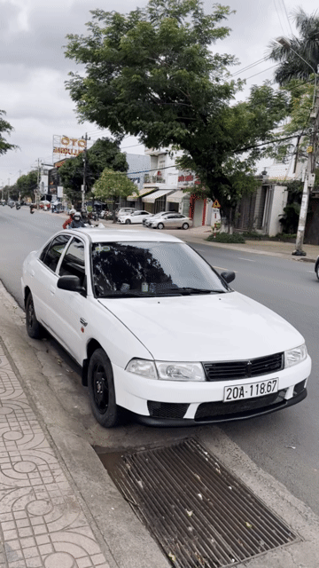 Mitsubishi Lancer Trắng. Mua bán Ô tô tại Thành phố Buôn Ma Thuột Đắk Lắk được đăng bởi Phú Nguyễn hình 1