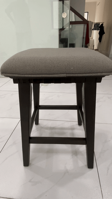 Bộ bàn ghế Gỗ Nâu Xuất khẩu 1m4x50x90cm 3 ghế. Mua bán Bàn ghế tại Quận Phú Nhuận Tp Hồ Chí Minh được đăng bởi Ý Bùi hình 1