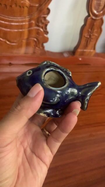 Ống tâm Gốm sứ Xanh côban Cổ. Mua bán Đồ sưu tầm, đồ cổ tại Thành phố Long Xuyên An Giang được đăng bởi Mỹ Thới hình 1