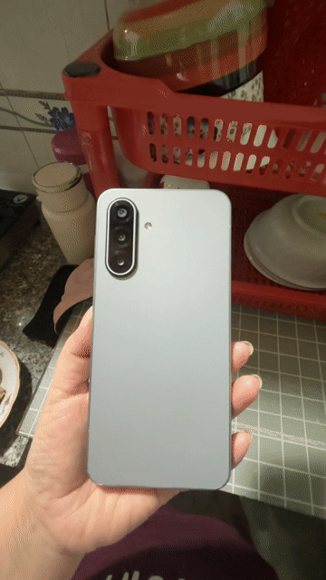 Samsung Xám Đã sử dụng. Mua bán Điện thoại tại Quận 12 Tp Hồ Chí Minh được đăng bởi Jenny Truong hình 1