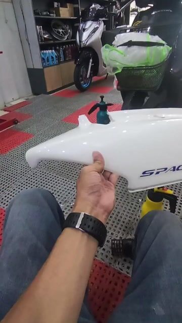 Dịch vụ dán PPF TPU Honda Spacy 125. Dịch vụ tại Quận 10 Tp Hồ Chí Minh được đăng bởi Luc Wrap hình 1