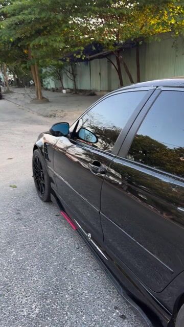 BMW 3 Series 2003 325i AT - 200000 km. Mua bán Ô tô tại Quận Sơn Trà Đà Nẵng được đăng bởi anh phú hình 1