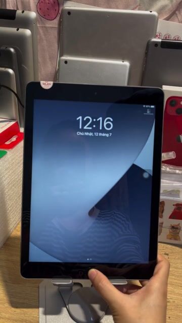 Apple iPad Air 2 64GB Chính Chủ. Mua bán Máy tính bảng tại Quận 3 Tp Hồ Chí Minh được đăng bởi Thanh Thuỷ hình 1
