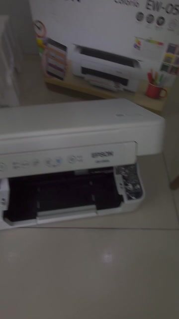 Máy in Epson EW-056A Trắng. Mua bán Đồ dùng văn phòng tại Thành phố Thủ Đức Tp Hồ Chí Minh được đăng bởi Hoàng Anh Lương hình 1