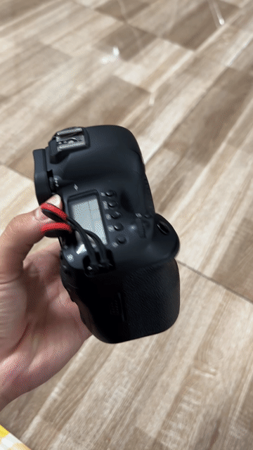 Máy ảnh Canon 6D Mark II Đen. Mua bán Máy ảnh, Máy quay tại Quận Gò Vấp Tp Hồ Chí Minh được đăng bởi Thanh Huyền  hình 1