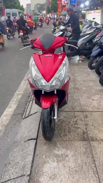 Honda Air Blade FI 2012 Đỏ. Mua bán Xe máy tại Quận Tân Phú Tp Hồ Chí Minh được đăng bởi Tuanduy hình 1