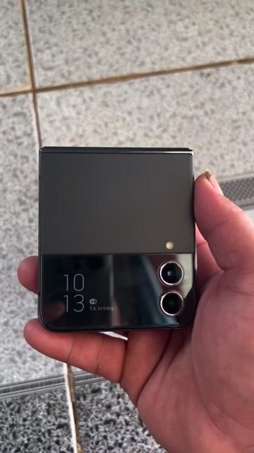 Samsung Galaxy Z Flip4 128GB Xanh Dương. Mua bán Điện thoại tại Thị Xã Buôn Hồ Đắk Lắk được đăng bởi Quốc Việt hình 1