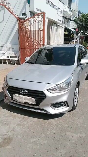 Hyundai Accent 2020 Số sàn Bạc. Mua bán Ô tô tại Quận Ninh Kiều Cần Thơ được đăng bởi Trần Thị Tuyết Trinh hình 1