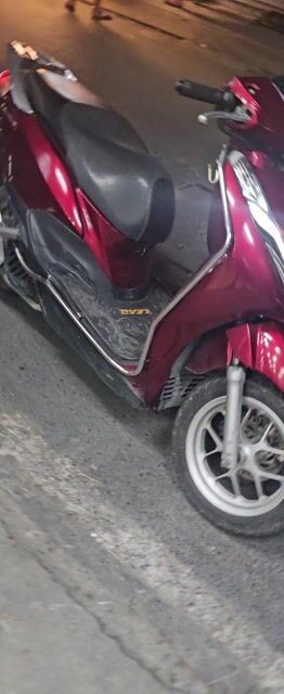 Honda Lead Đỏ mận. Mua bán Xe máy tại Quận 12 Tp Hồ Chí Minh được đăng bởi yến vy hình 1