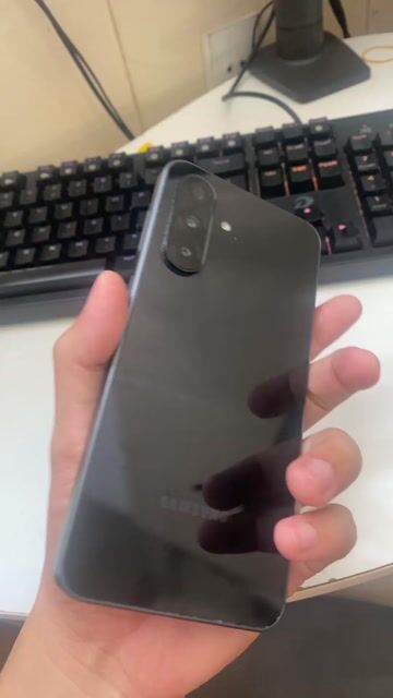 Samsung A26 Hư cam 0,5 , full chức năng. Mua bán Điện thoại tại Quận Bình Tân Tp Hồ Chí Minh được đăng bởi Khôi Đăng hình 1