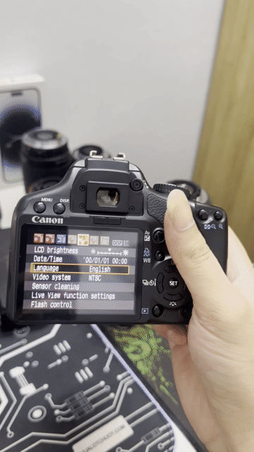 Máy ảnh Canon 450D Đen Đã sử dụng. Mua bán Máy ảnh, Máy quay tại Quận Nam Từ Liêm Hà Nội được đăng bởi Nguyễn Xuân Linh hình 1