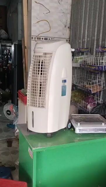 Quạt hơi nước Daikiosan Trắng kem. Mua bán Quạt tại Thị xã Tân Uyên Bình Dương được đăng bởi ANHTACO  hình 1