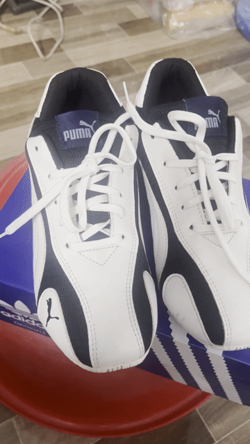 Giày thể thao Puma Nam Trắng đen. Mua bán Giày dép tại Quận 7 Tp Hồ Chí Minh được đăng bởi Nguyen Vinh Thanh hình 1