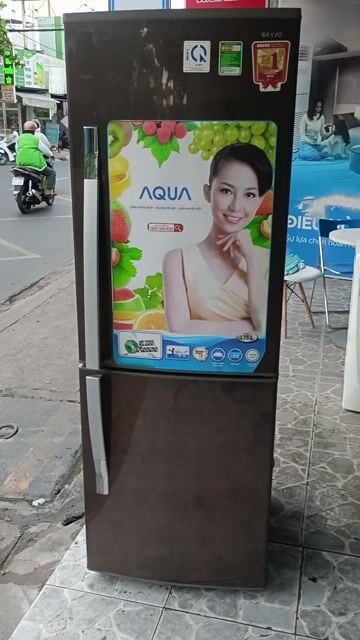 Tủ lạnh Sanyo 300 lít Nâu ngăn đá dưới. Mua bán Tủ lạnh tại Quận Phú Nhuận Tp Hồ Chí Minh được đăng bởi Nguyễn Duy Quang hình 1