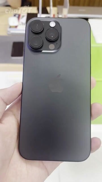 Apple iPhone 16 Pro Max 256GB Đen titan. Mua bán Điện thoại tại Quận Ngô Quyền Hải Phòng được đăng bởi TRAN SONG HA hình 1