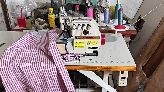 Thành lý máy vắt sổ Siruba 2 kim 4 chỉ. Mua bán Đồ chuyên dụng, Giống nuôi trồng tại Huyện Bình Chánh Tp Hồ Chí Minh được đăng bởi Trung Tính hình 1