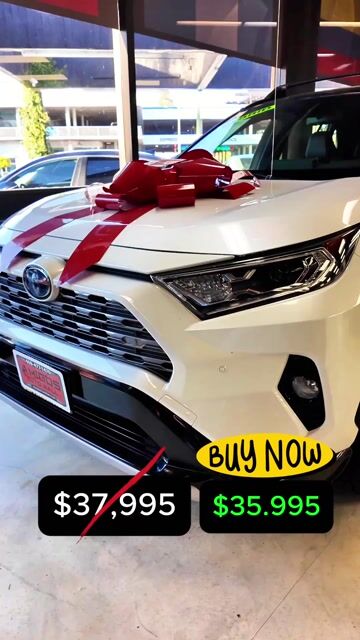 Video thumbnail for 2024 Toyota Prius