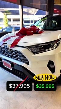 2024 Toyota Prius video thumbnail