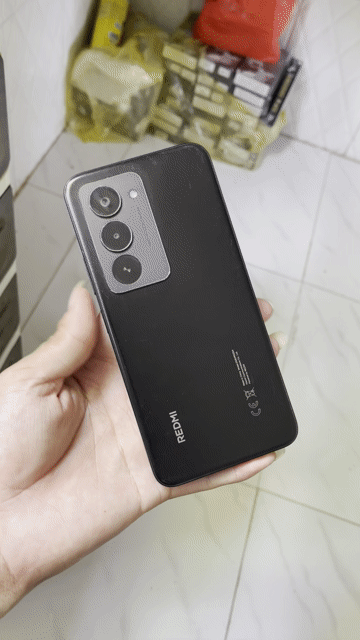 Xiaomi Redmi 15 8GB/128GB Đen Zin nguyên bản. Mua bán Điện thoại tại Thành phố Vị Thanh Hậu Giang được đăng bởi Duy hình 1