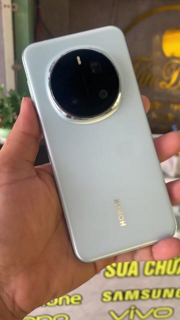 Honor Magic 7 Pro 12/256GB Xanh đẹp 99% pin 99. Mua bán Điện thoại tại Quận Ninh Kiều Cần Thơ được đăng bởi shop một chín tám tám hình 1