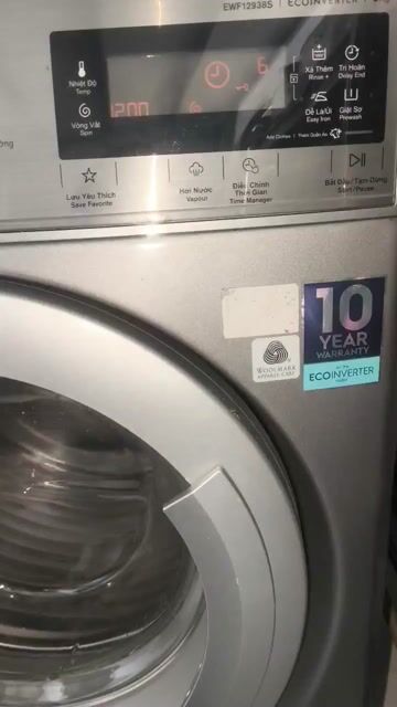Máy giặt Electrolux 9kg Inverter Xám. Mua bán Máy giặt tại Thành phố Thủ Dầu Một Bình Dương được đăng bởi Minh Hiếu hình 1