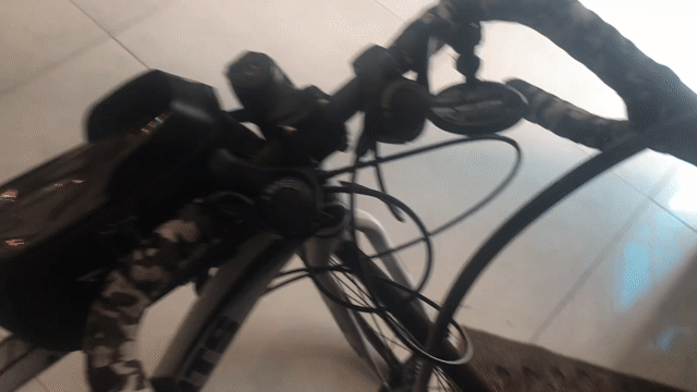 Xe đạp thể thao Sports Trắng. Mua bán Xe đạp tại Quận 8 Tp Hồ Chí Minh được đăng bởi Trần Mai Xuân hình 1