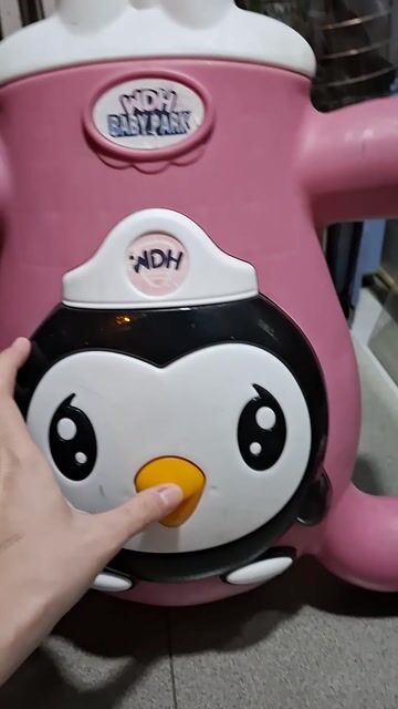 Xe chòi chân WDH Baby Park Hồng. Mua bán Mẹ và bé tại Quận Bình Thạnh Tp Hồ Chí Minh được đăng bởi Bích Trang hình 1