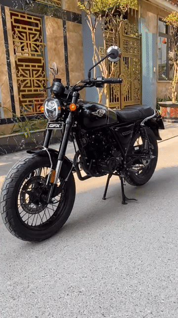 GPX LEGEND 150 FI xe lướt mới keng-nguyên bản zin. Mua bán Xe máy tại Quận Cầu Giấy Hà Nội được đăng bởi Tong motor xe may hình 1