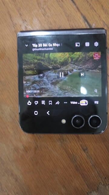 Samsung zflip 5 512g Việt Nam . Mua bán Điện thoại tại Quận Bình Thạnh Tp Hồ Chí Minh được đăng bởi Ngọc Như Quang hình 1