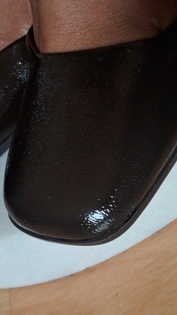 Kelso Burgundy Heels