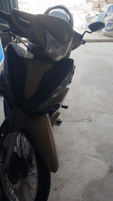 ưave rsx  2014 Vàng đồng. Mua bán Xe máy tại Thành phố Châu Đốc An Giang được đăng bởi hoang hình 1