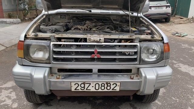 Mitsubishi Pajero 2006 3 - 400000 km. Mua bán Ô tô tại Quận Nam Từ Liêm Hà Nội được đăng bởi Binh Tran hình 1