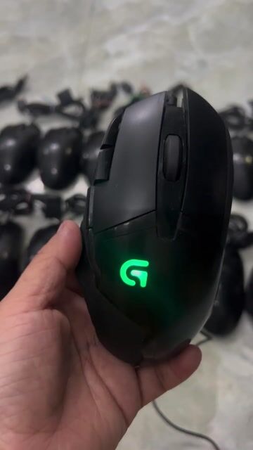 Chuột Logitech G402 Đen Có dây. Mua bán Phụ kiện (Màn hình, Chuột...) tại Quận Cẩm Lệ Đà Nẵng được đăng bởi dung hình 1