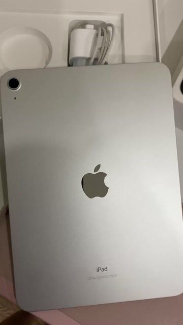 Pass ipad gen 10 k vết xước 5tr9 thanh xuân hn. Mua bán Máy tính bảng tại Quận Thanh Xuân Hà Nội được đăng bởi Thuỳ Dương Nguyễn hình 1