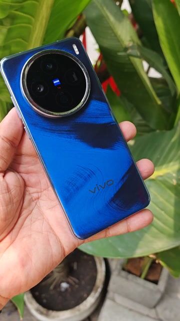 Vivo X200 12/512, máy zin, pin 96, HOÀN HẢO C.Năng. Mua bán Điện thoại tại Quận 10 Tp Hồ Chí Minh được đăng bởi Sky Nguyen hình 1
