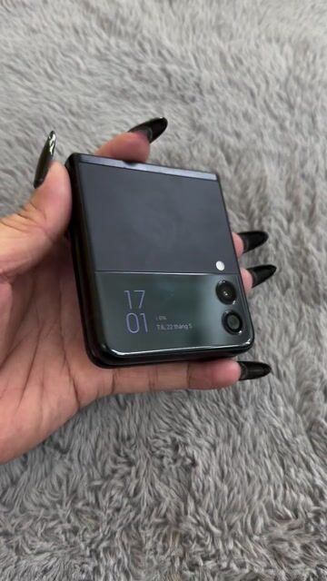Samsung Galaxy Z Flip 3 5G ram 8/256GB. Màu Đen. Mua bán Điện thoại tại Quận Bình Tân Tp Hồ Chí Minh được đăng bởi Hoàng Anh hình 1