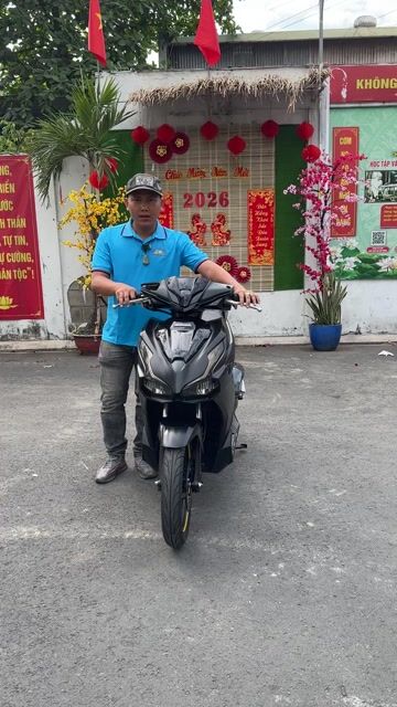 Honda Air Blade Đen 8000km Đã qua sử dụng. Mua bán Xe máy tại Quận Tân Phú Tp Hồ Chí Minh được đăng bởi Nguyễn Bảy hình 1