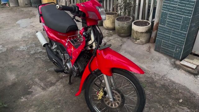 Su Xipo RGV 120 máy mượt chạy ngon. Mua bán Xe máy tại Huyện Trảng Bom Đồng Nai được đăng bởi Roy Tran hình 1