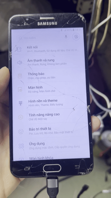 Samsung J7 PrimeĐen Vỡ kính. Mua bán Điện thoại tại Quận Đống Đa Hà Nội được đăng bởi linh hình 1
