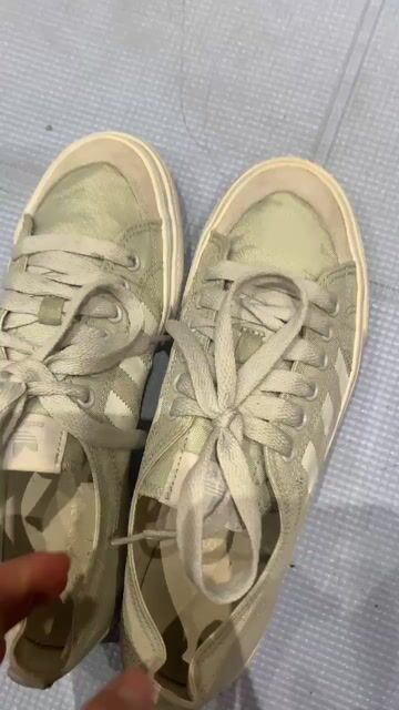 Giày thể thao Adidas Nam Xám 42.5. Mua bán Giày dép tại Huyện Đan Phượng Hà Nội được đăng bởi John Phạm Chuyên Giày 2hand hình 1