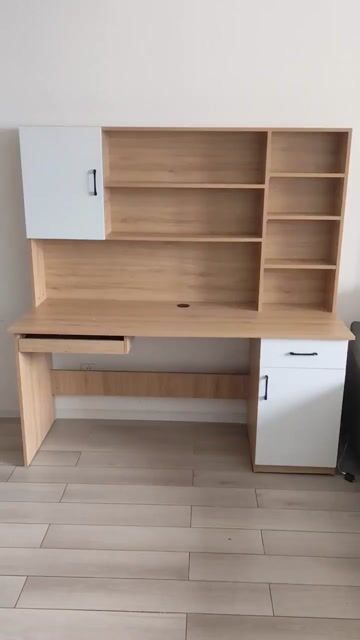 Bàn học 1 tủ và kệ sách cao nhiều màu sắc. Mua bán Bàn ghế tại Thành phố Thủ Đức Tp Hồ Chí Minh được đăng bởi Tiệm Nhà Gỗ hình 1