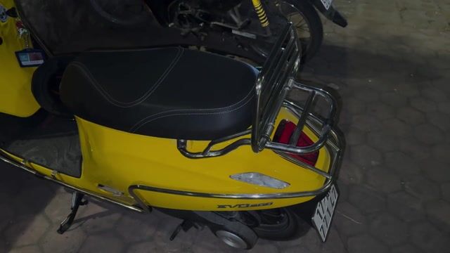 khung bảo vệ + kính chắn gió xe evo200. Mua bán Phụ tùng xe tại Quận Đống Đa Hà Nội được đăng bởi Minh Lập Hoàng hình 1