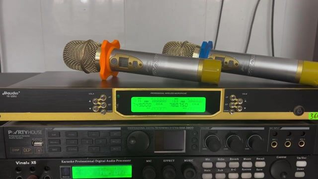 Micro không dây Haudio YK100U. Mua bán Tivi, Âm thanh tại Thành phố Tây Ninh Tây Ninh được đăng bởi Thành hình 1